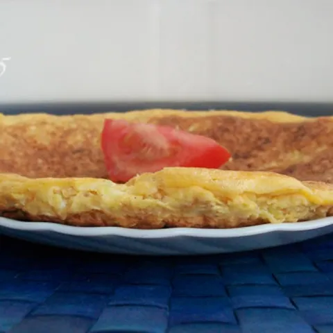 Omlet s zobenim pahuljicama i tikvicama