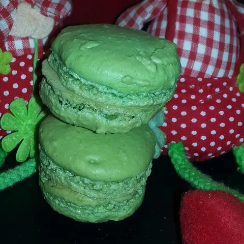Uskršnji macarons