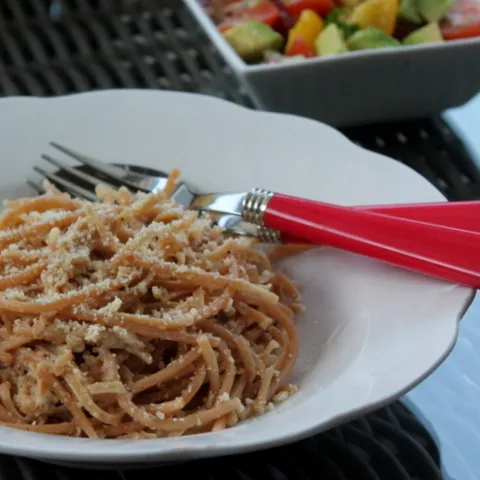Spageti sa orasima (Ruzica13) & Avocado Salata (Djegica)