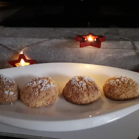 Cajni keks sa kokosom