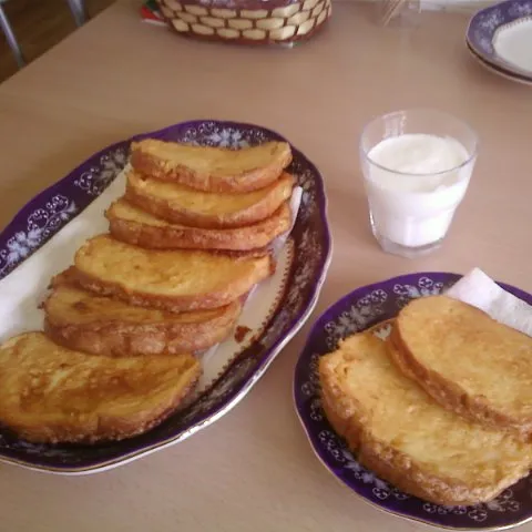 pohani kruh sa jogurtom