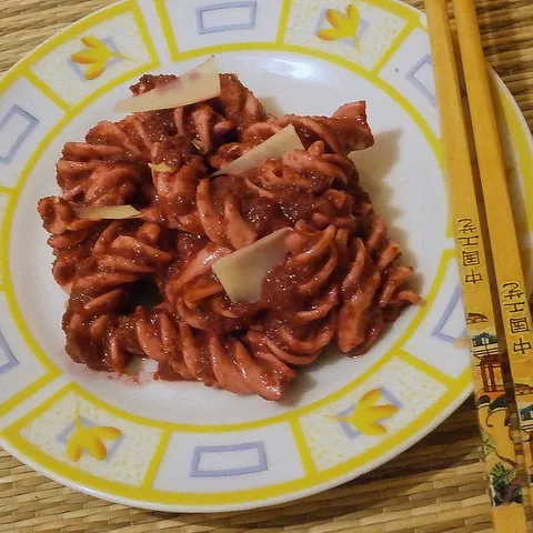 Fusilli s kremom od cikle