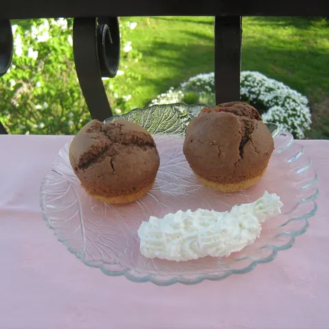 Crno bijeli jabučni muffini