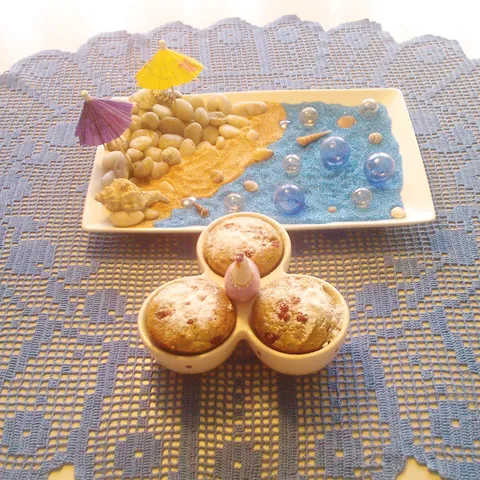 Mafini s makom i ribizlićima...mmmm... :)
