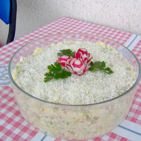SALATA SA PRAZILUKOM