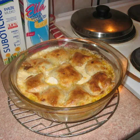 Punjeni jastučići