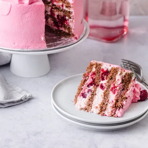 Čokoladna torta s malinama