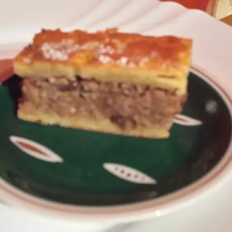 PITA SA JABUKAMA I LJEŠNJACIMA