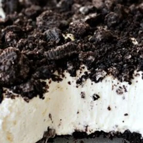 Prašnjava torta (Dirt cakee)