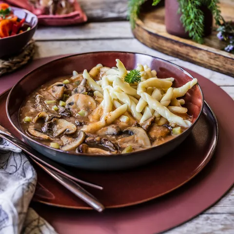 Govedina stroganoff