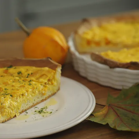 Quiche od bundeve, sira i luka