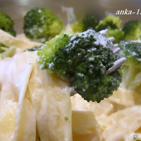 Tagliatelle s brokulom ili šparogama♥