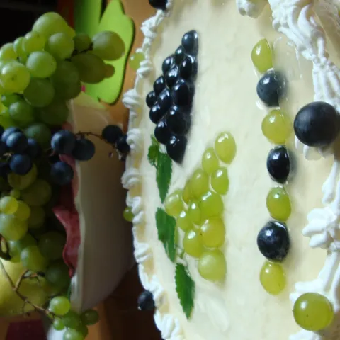 Jesenska torta s grožđem