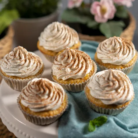 Muffins á la carrot cake s ananasom