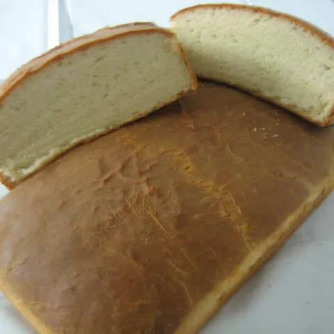 Domaći kruh od bijelog brašna