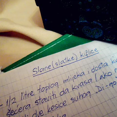 SLANE(SLATKE)KIFLICE