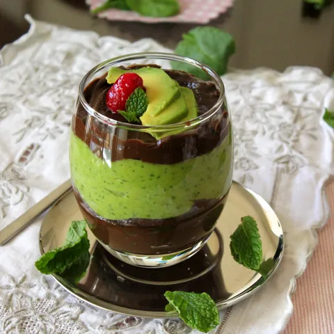 Cokoladni Avocado Pudding
