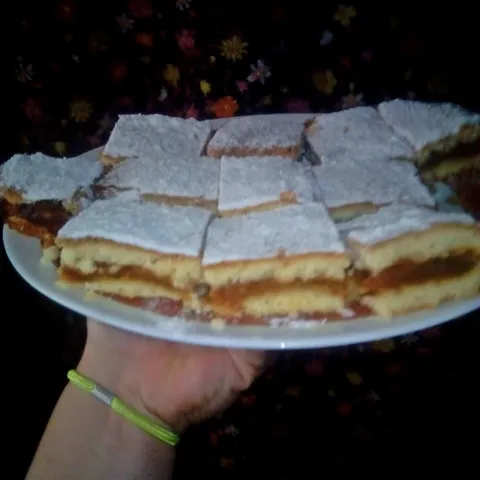 PITA OD JABUKA (po bakinom receptu)