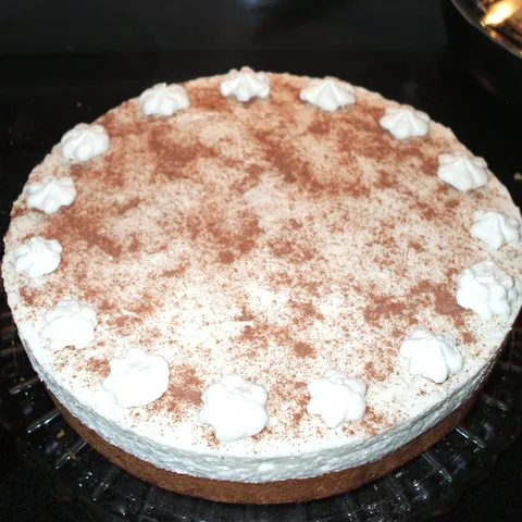 Torta sa sirom i piskotama