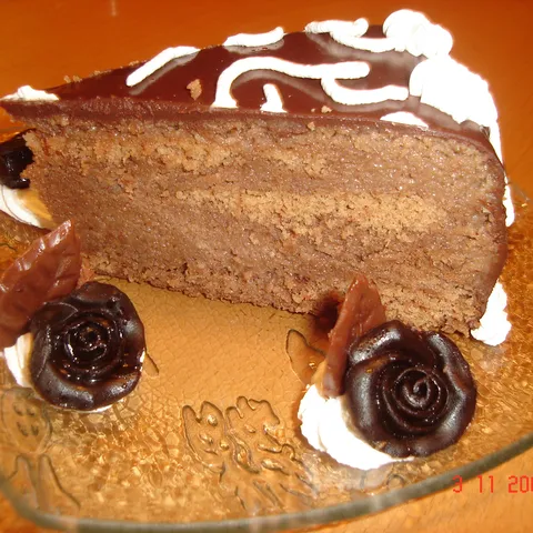 MOKRA ČOKOLADNA TORTA