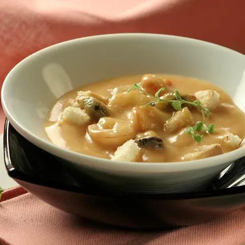 Chowder s morskim plodovima