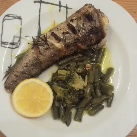 Oslić S Mahunama I Brokulom