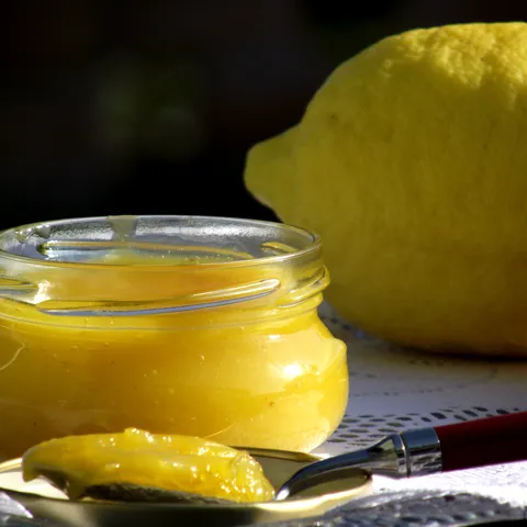 Lemon curd (pogodan za zamrzavanje)