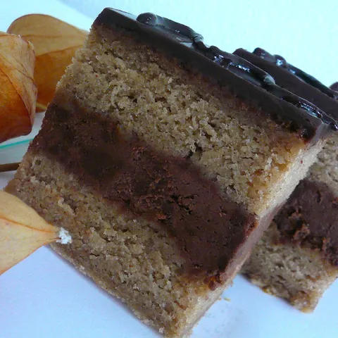 Socne maronen kocke