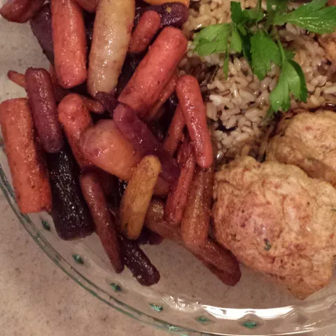Balsamic roasted baby carrots