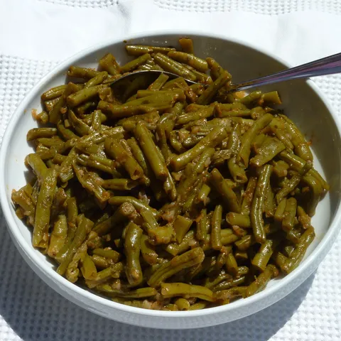 Dinstani fažoleti (mahune)