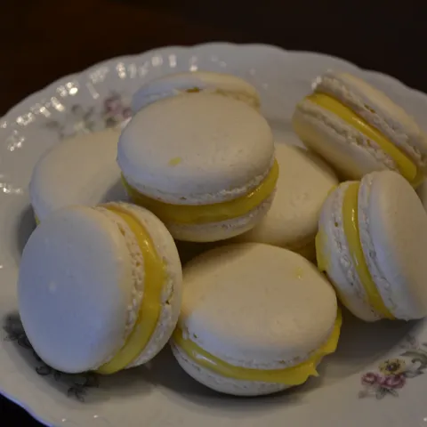 Makarons