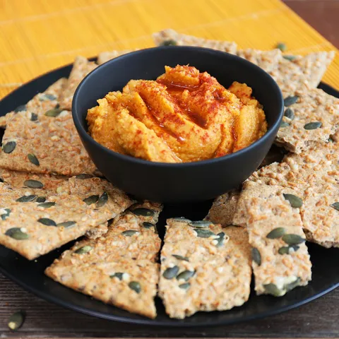 Humus s bundevom