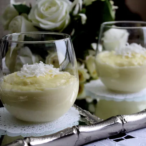 Domaći kokos puding