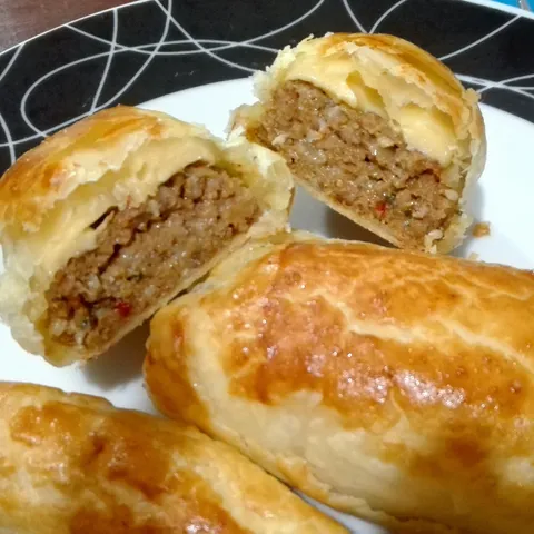 Lisnato punjeno faširancima