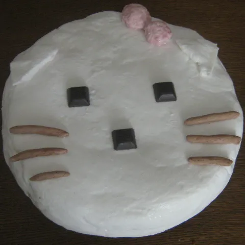 torta hello kitty