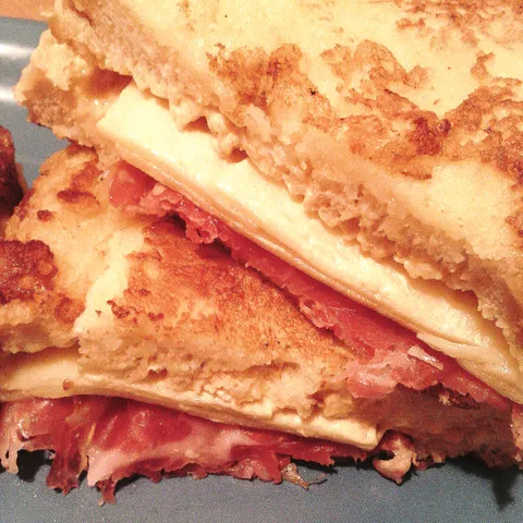 SENDVIČ MONTE CRISTO