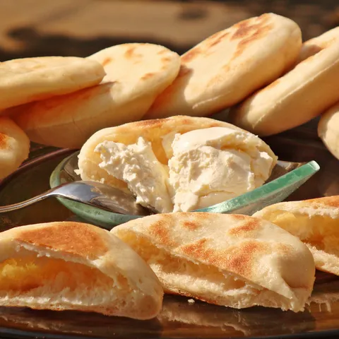 “Batbouts(extra-mini arapski kruscici)!”