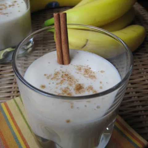 Badem & banana frappe