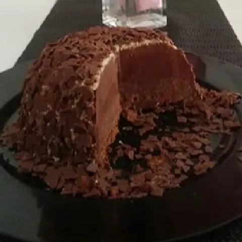 Čokoladno naopaka torta