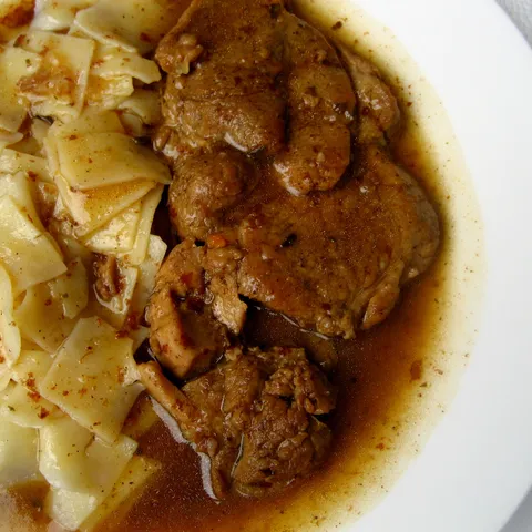 Vratina u umaku od piva - Vegi56