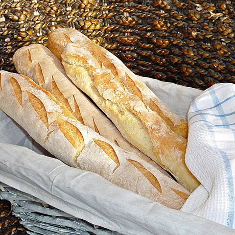 Domaći francuski baguette