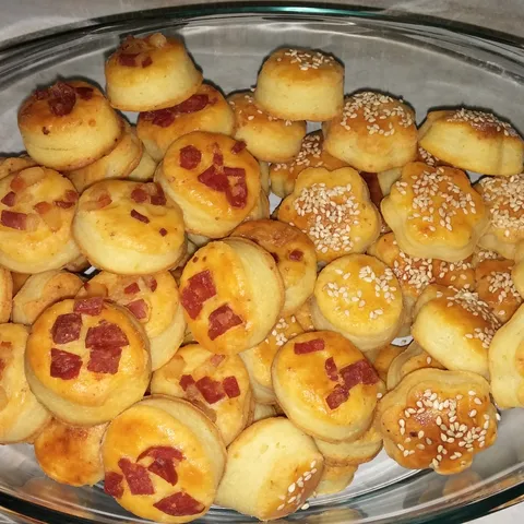 Pogačice sa sirom tete Bibe