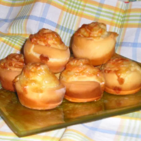 Ludi muffini sa sirom