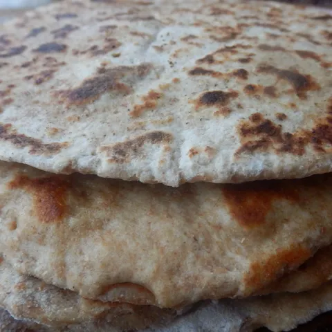 naan lepinice sa brasnom od cijelog zrna