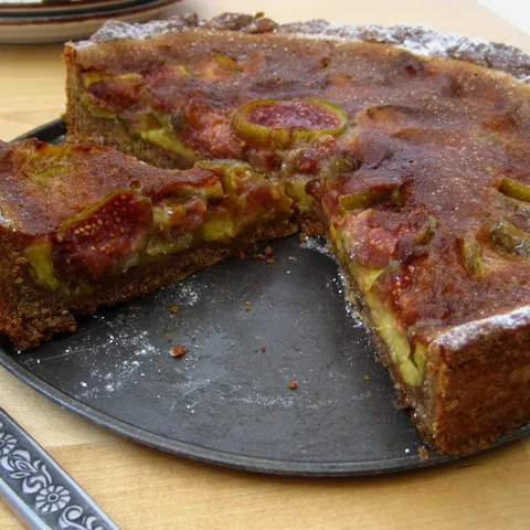 Crostata sa smokvama i lješnjacima