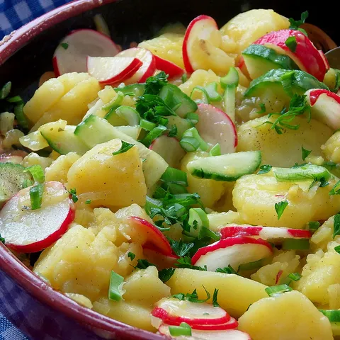 Salata od krumpira i rotkvice