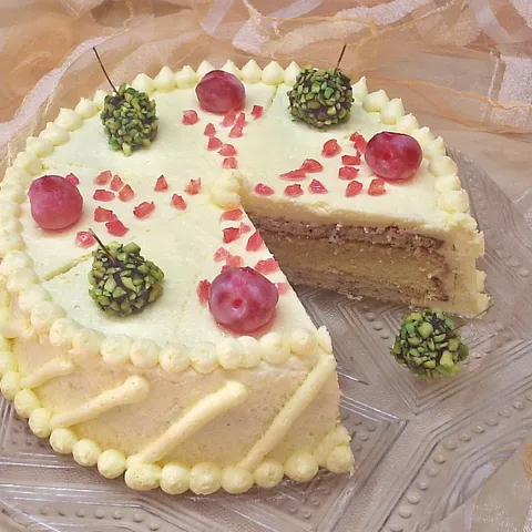 Amaretto torta.