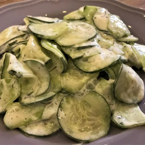 Gurkensalat (Njemačka salata sa krastavcima)  *Gluten free