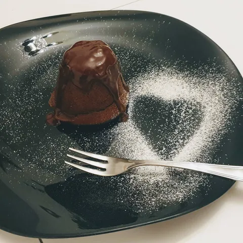 Petominutni čokoladni souffle
