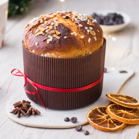 Panettone s čokoladom